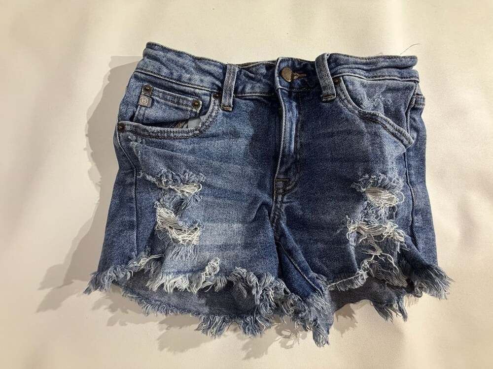 Just USA Distressed Denim Shorts Size S Blue Raw Hem Cut-Off Y2K